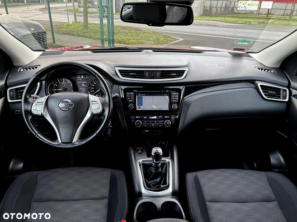 Nissan Qashqai 1.2 DIG-T N-Connecta - 16