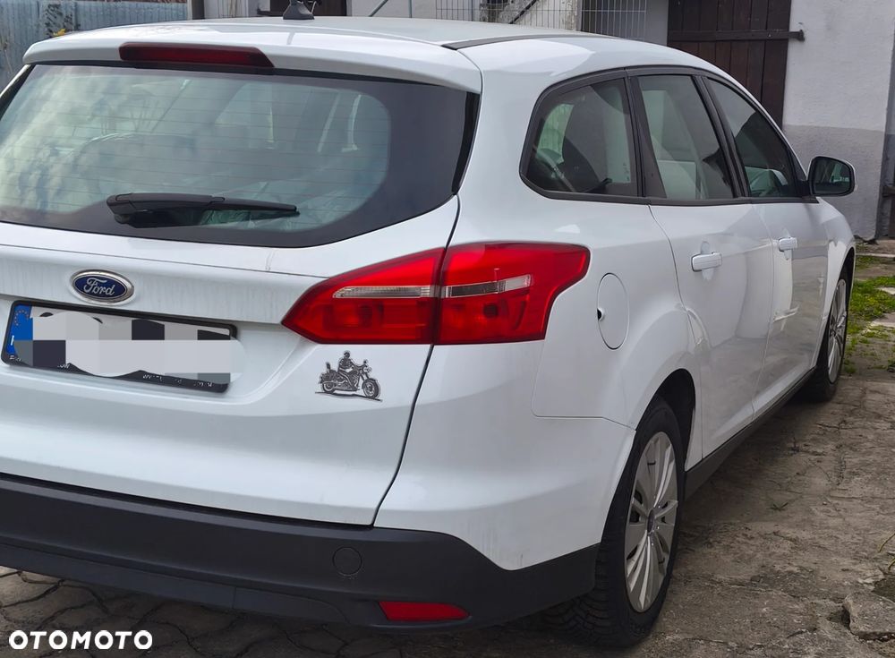 Ford Focus 1.5 TDCi Trend - 12