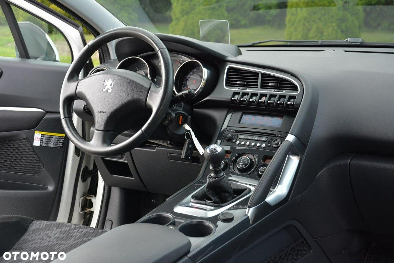 Peugeot 3008 - 17