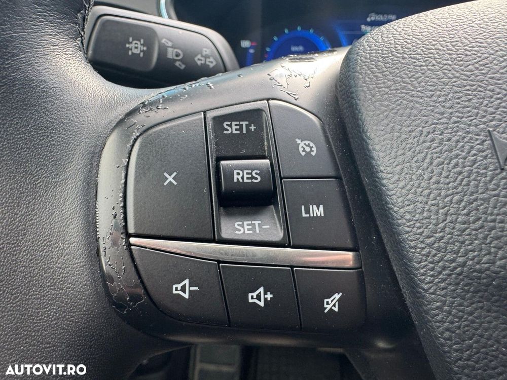 Ford Kuga 2.0 EcoBlue A8 AWD Titanium X - 19