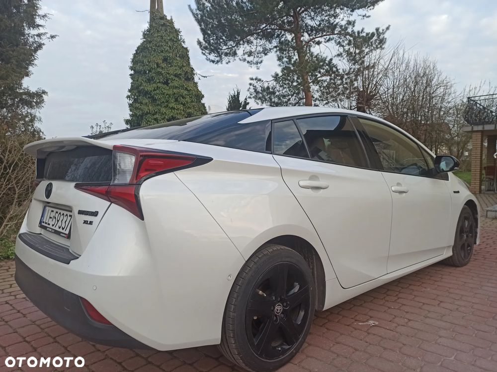 Toyota Prius 1.8 Hybrid Prestige - 4