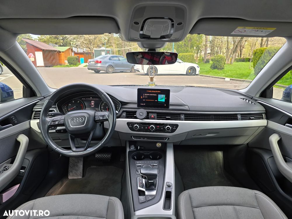Audi A4 2.0 TDI S tronic - 5
