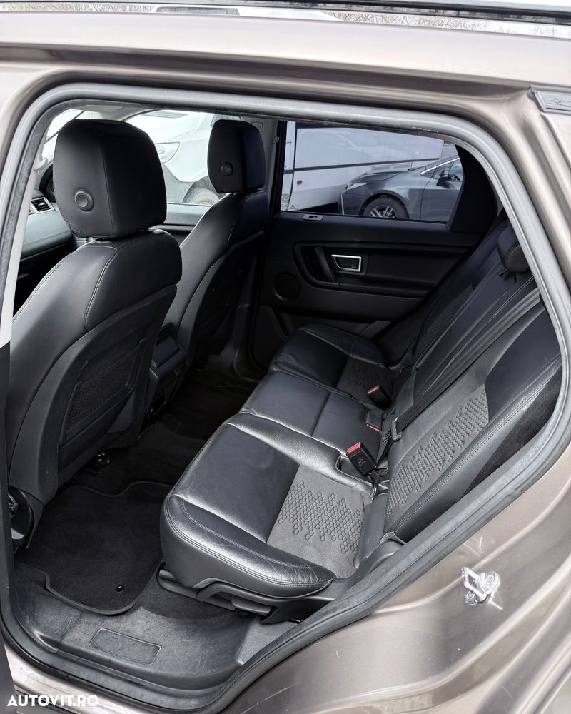 Land Rover Discovery Sport - 14