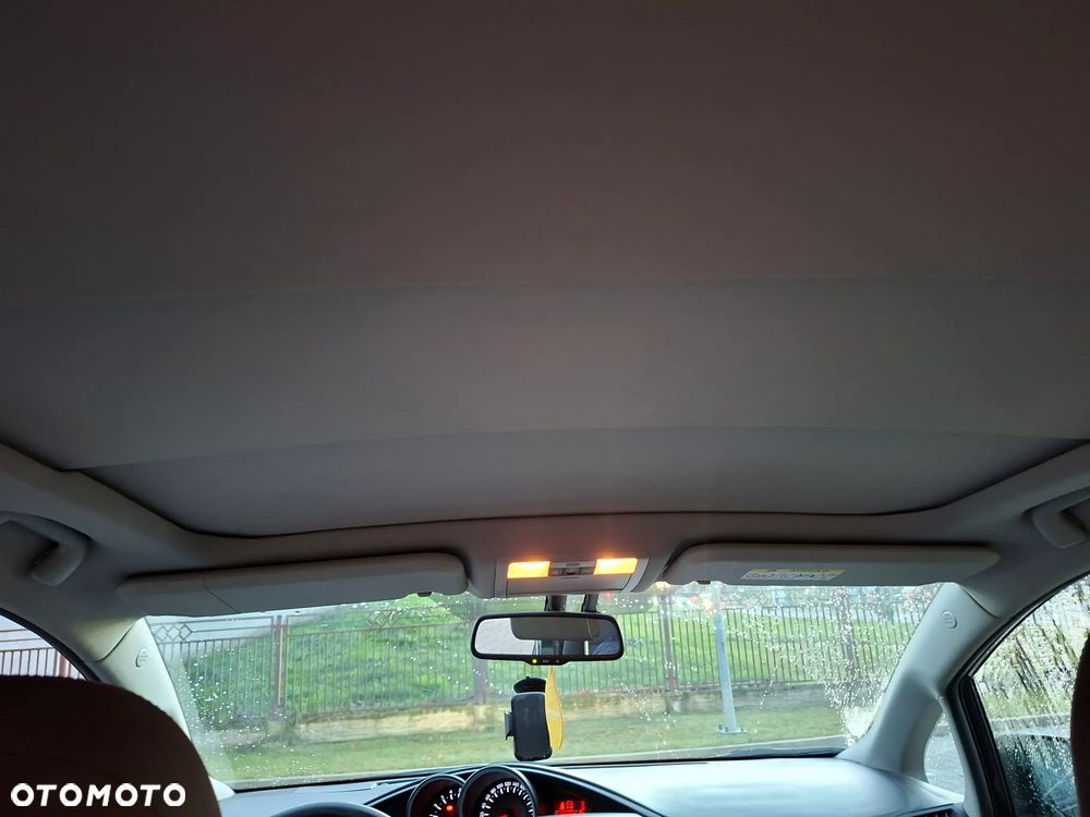 Toyota Verso - 16