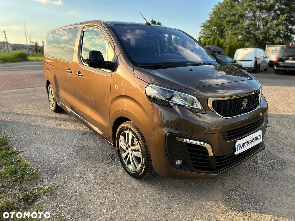Peugeot Traveller L2 2.0 EAT8 Business VIP - 6