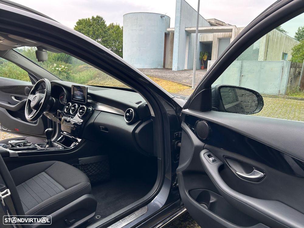 Mercedes-Benz C 200 - 17