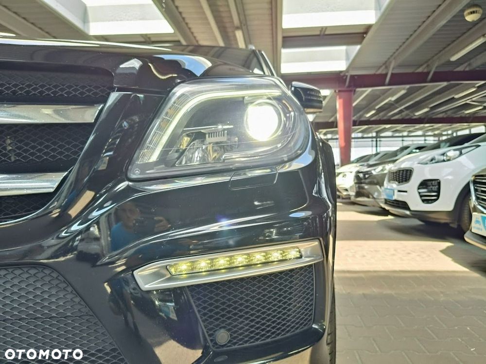 Mercedes-Benz GL 63 AMG - 8