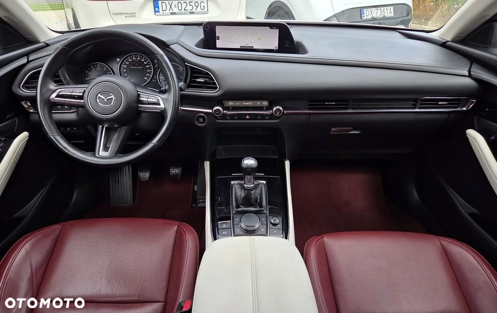 Mazda CX-30 2.0 mHEV Hikari 2WD - 27