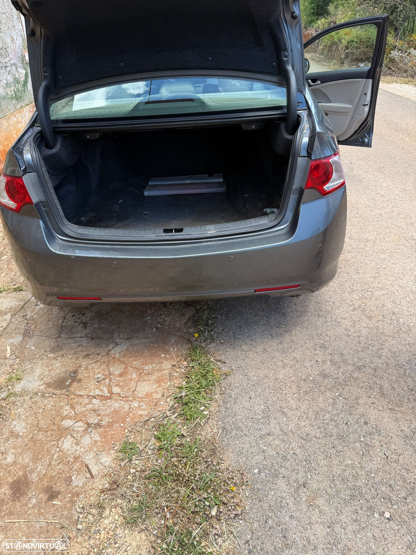 Honda Accord 2.2 i-DTEC Elegance E.Limitada - 6