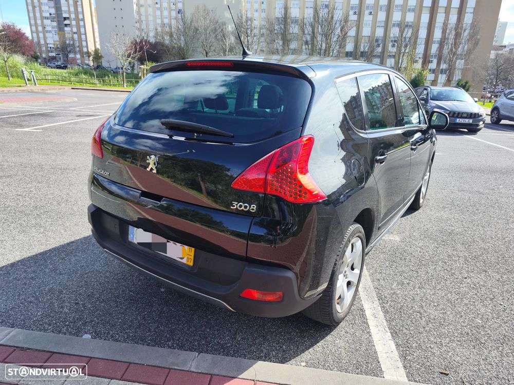 Peugeot 3008 1.6 HDi Allure - 8