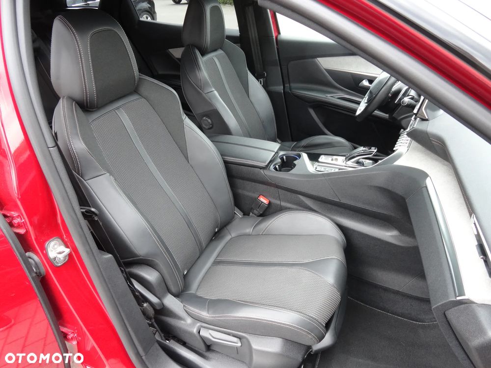 Peugeot 3008 1.5 BlueHDi GT S&S EAT8 - 11