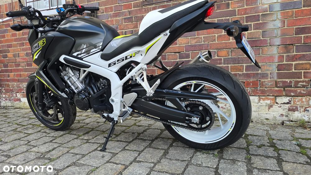 Honda CB - 8
