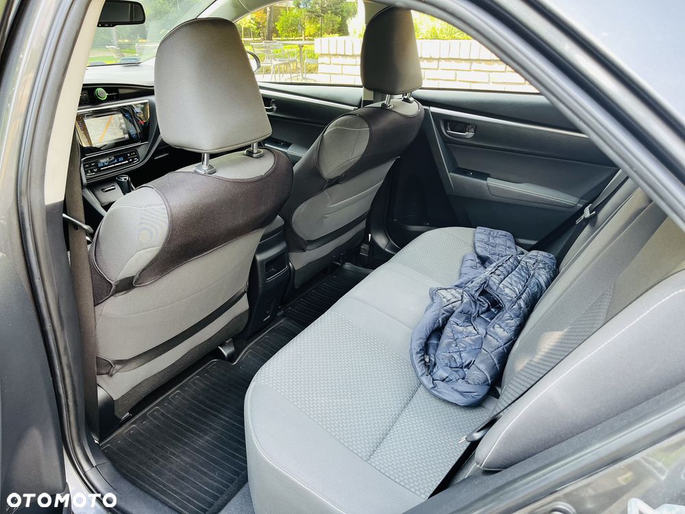 Toyota Corolla 1.6 Comfort MS - 28
