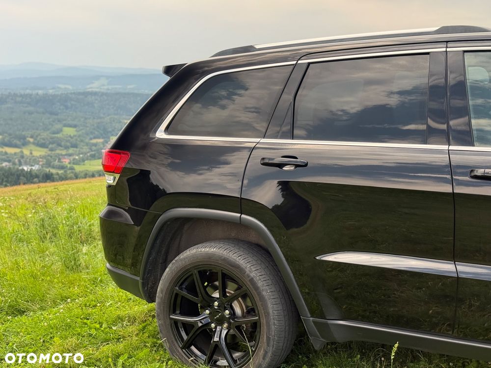 Jeep Grand Cherokee - 11