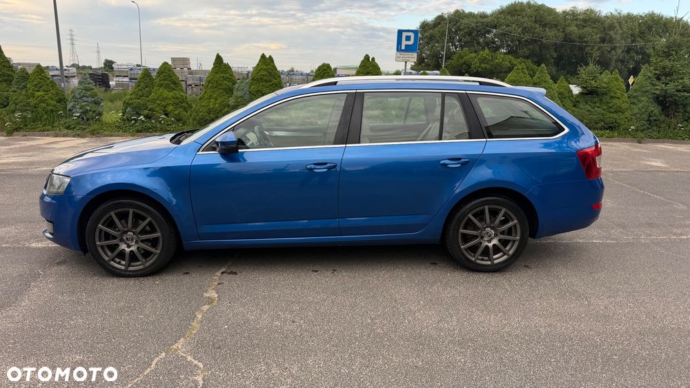 Skoda Octavia 2.0 TDI (Green tec) 4x4 Ambition - 26