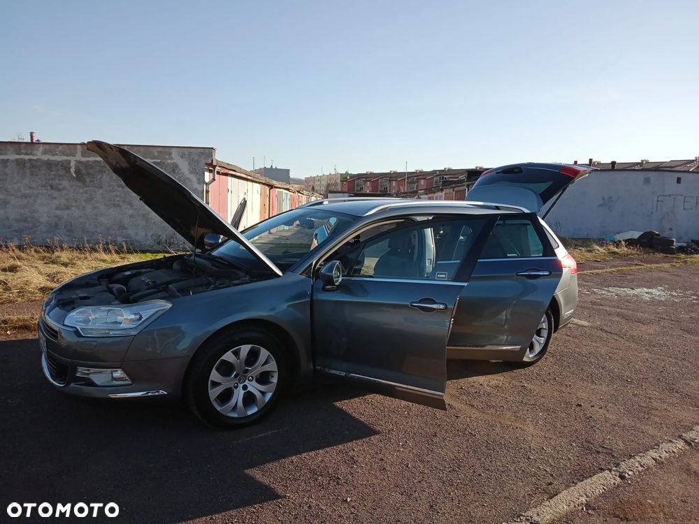 Citroën C5 HDi 135 Exclusive - 6