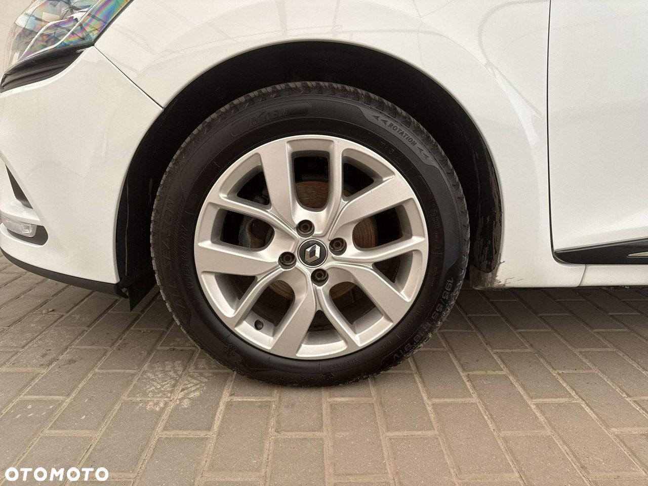 Renault Clio - 20