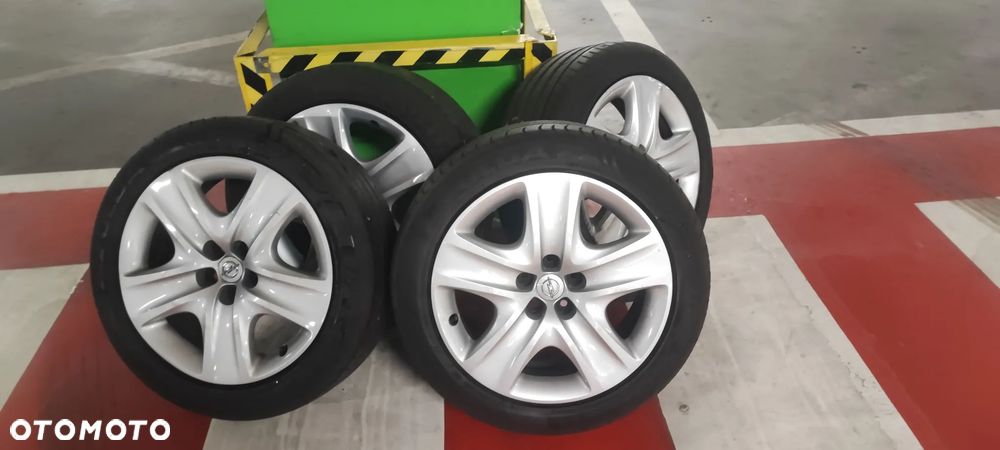 Opel Astra 1.4 Turbo Sport - 24