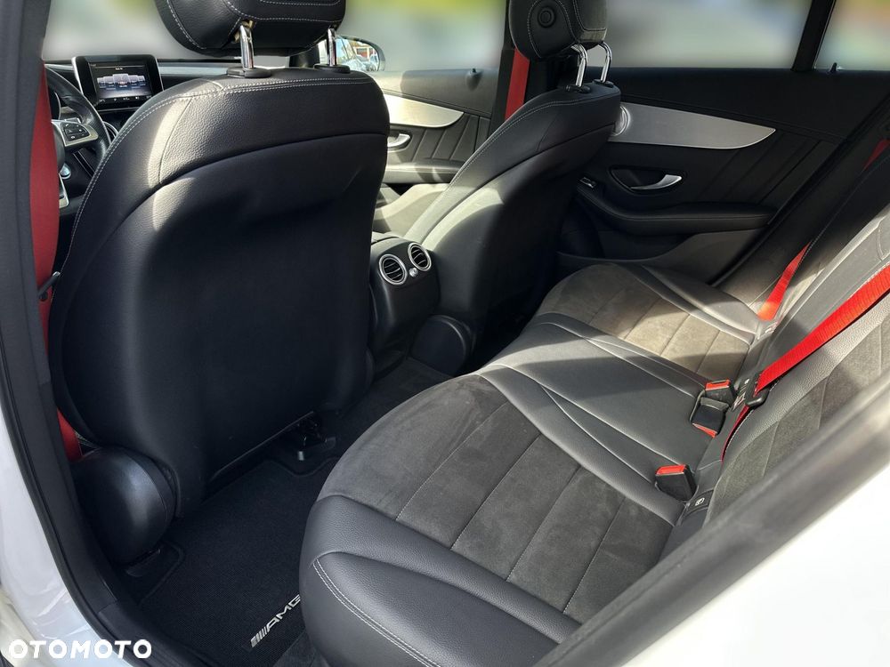 Mercedes-Benz GLC 250 4-Matic - 12