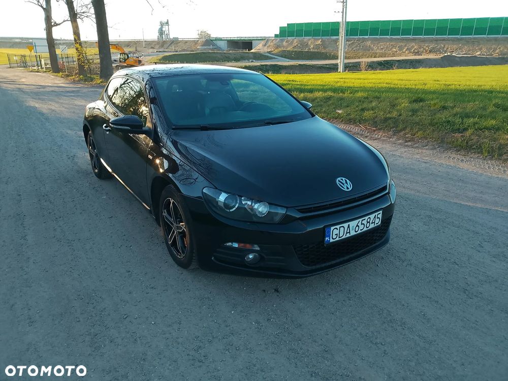Volkswagen Scirocco 1.4 TSI Perfectline R-Style - 1