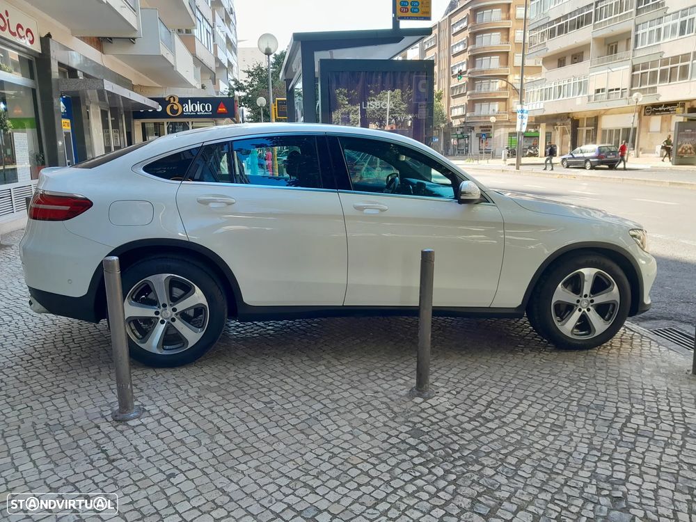 Mercedes-Benz GLC 220 d Coupe 4Matic 9G-TRONIC Exclusive - 5