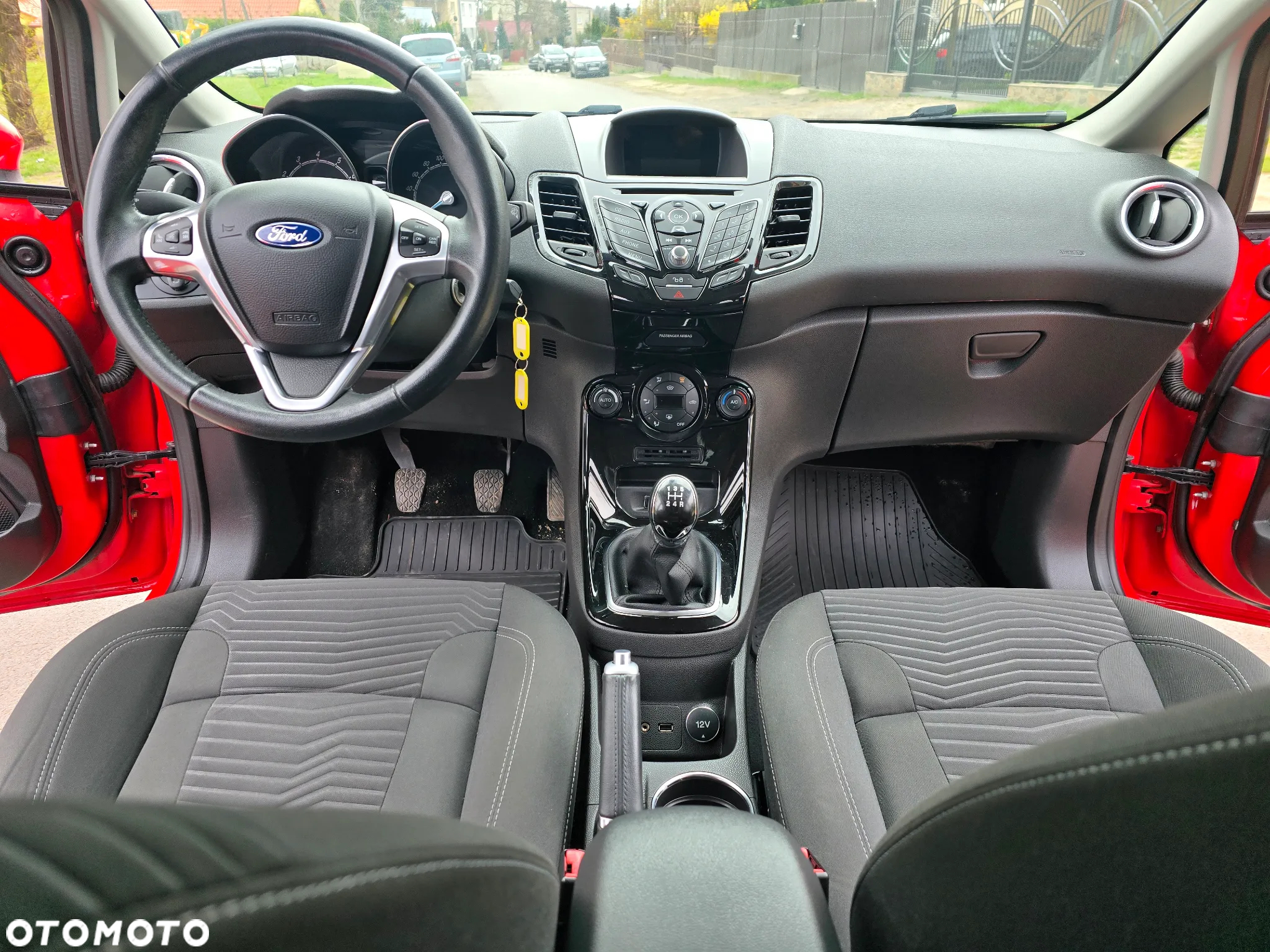 Ford Fiesta - 8