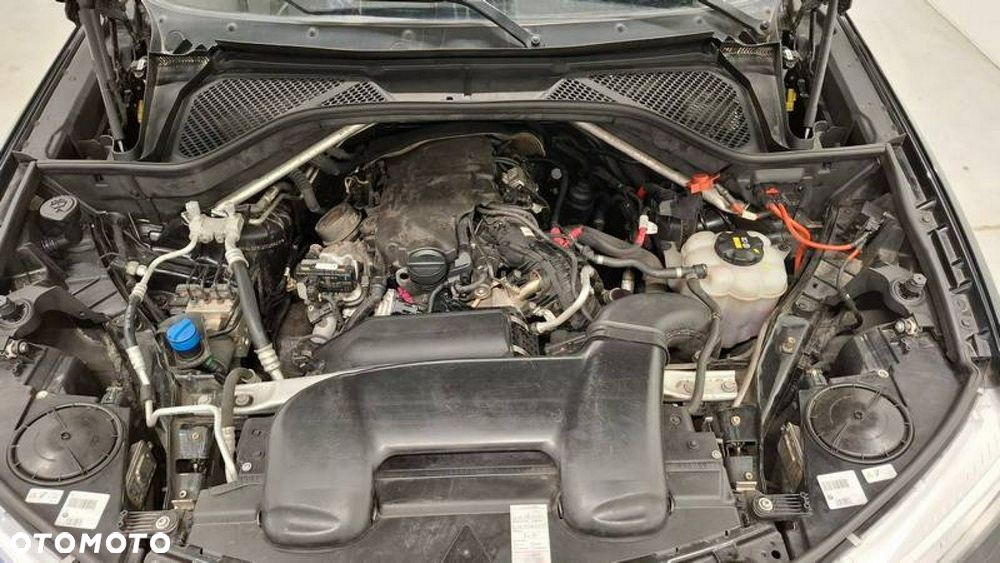 BMW X5 xDrive25d - 17