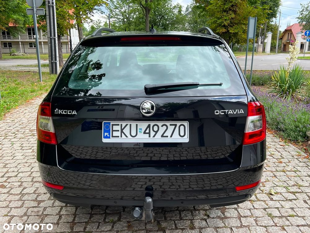 Skoda Octavia 1.6 TDI Sport Edition - 5