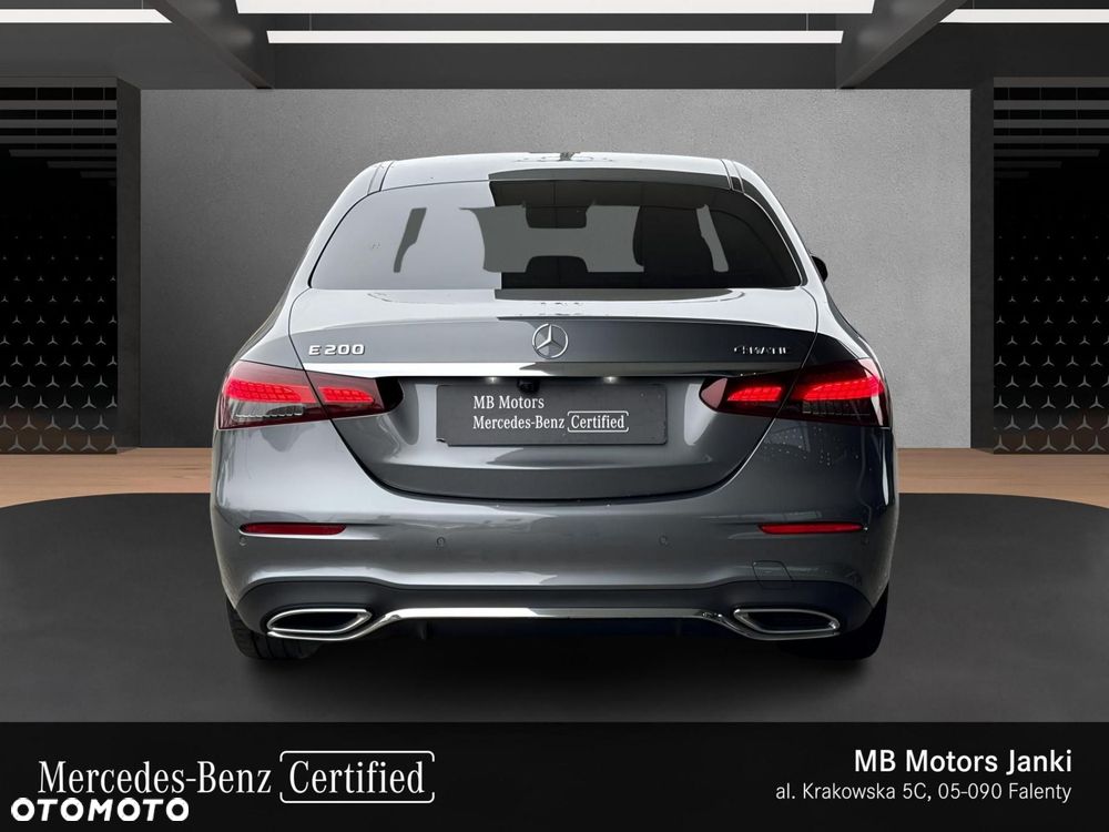 Mercedes-Benz Klasa E - 4