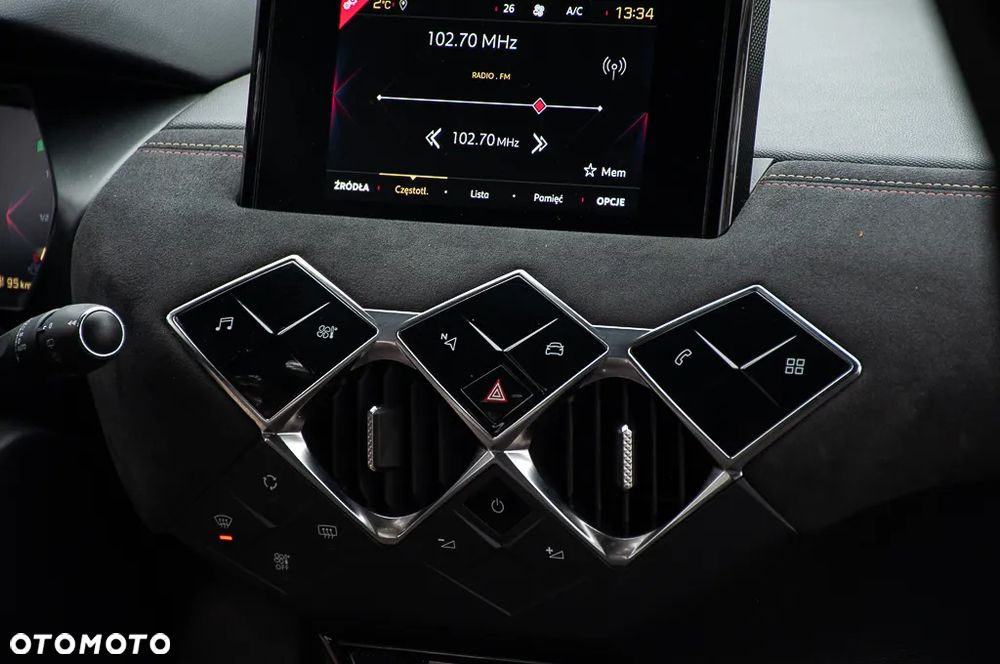 DS Automobiles DS 3 Crossback 1.5 BlueHDi Performance Line - 17