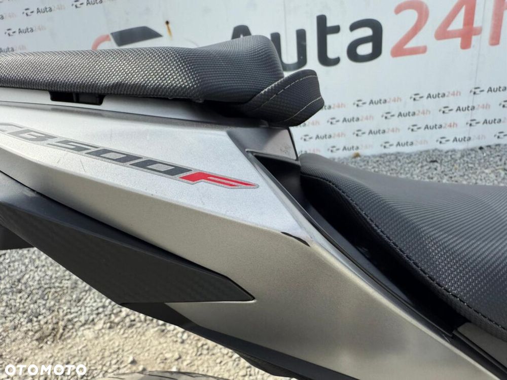 Honda CBF - 10