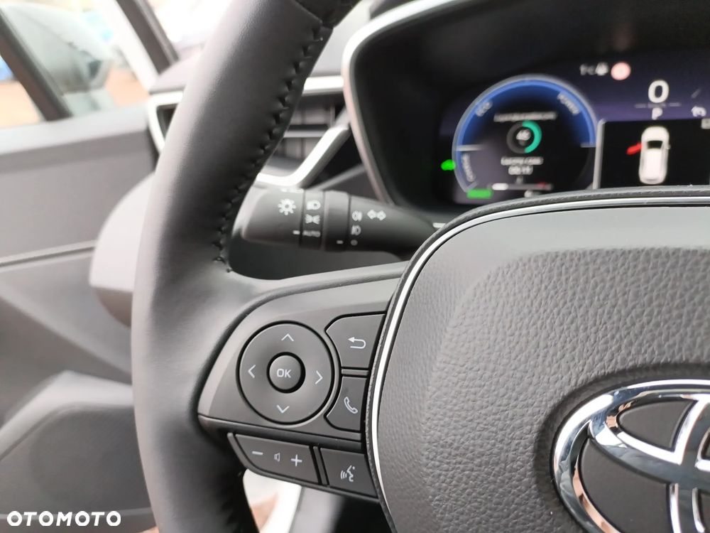 Toyota Corolla 1.8 Hybrid Comfort - 23