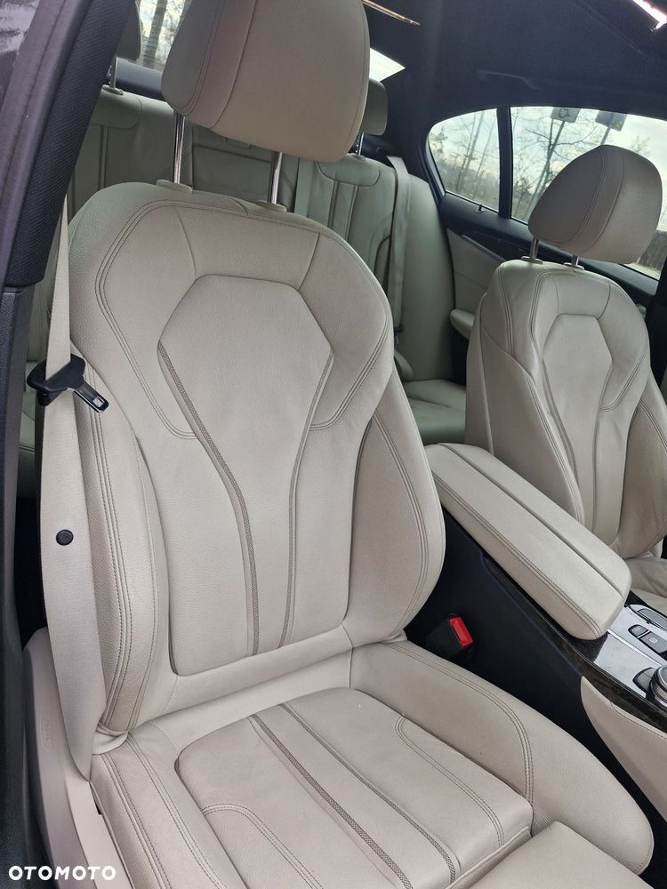 BMW Seria 5 530i M Sport Edition - 11