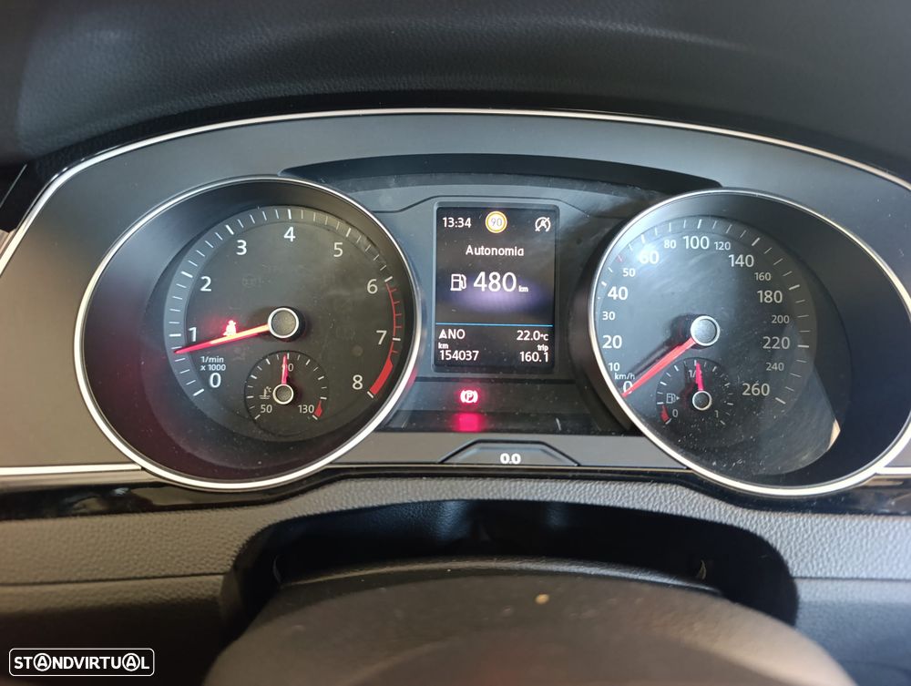 VW Passat Variant - 7