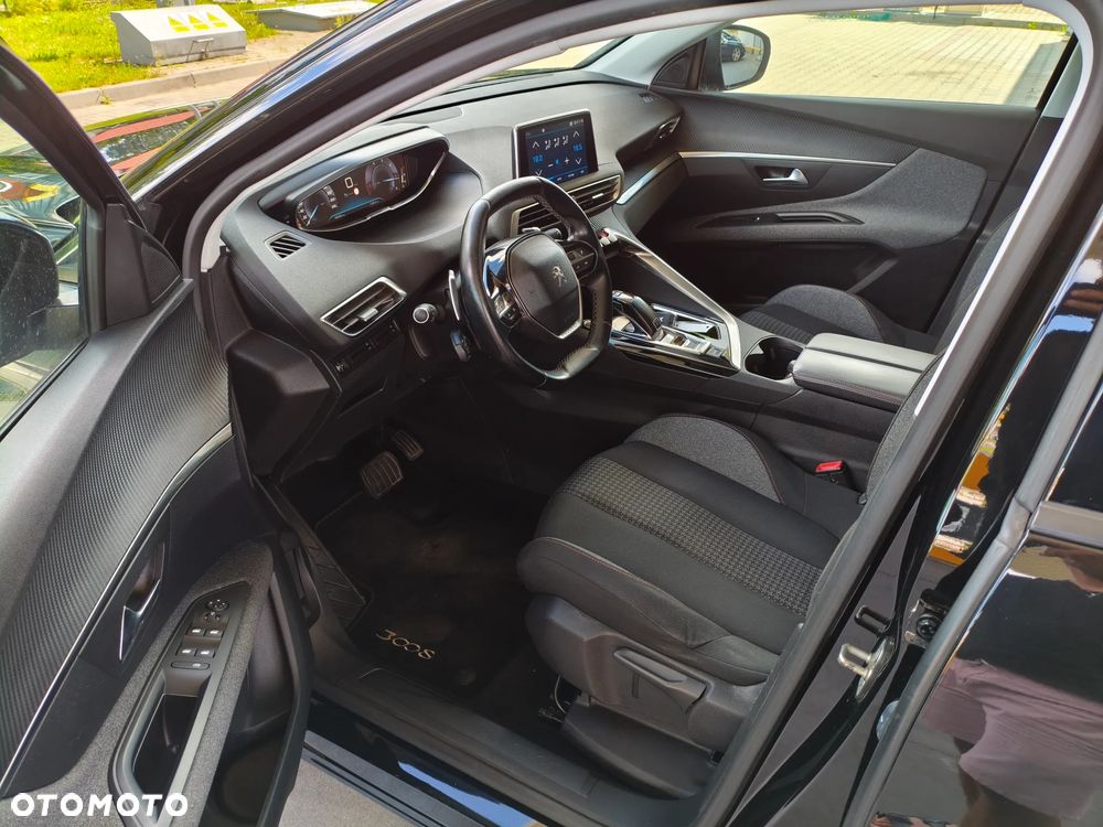 Peugeot 3008 BlueHDi 130 Stop & Start EAT8 Allure - 22