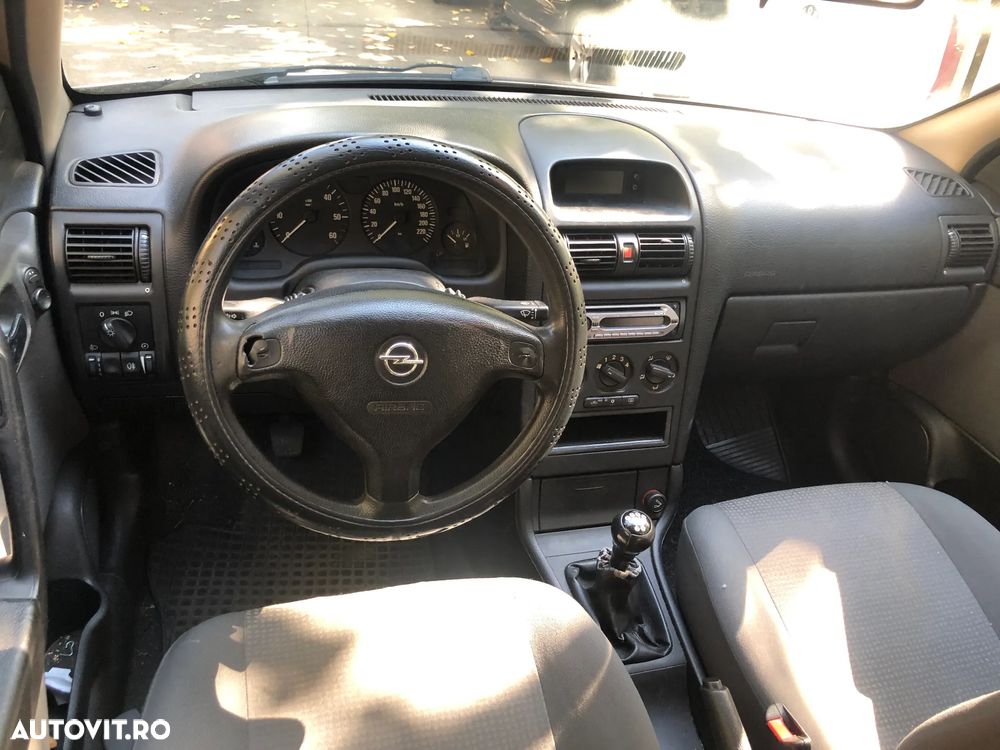Dezmembrez Opel Astra G sedan gri argintiu 2007 1,7 diesel 59KW Z17DTL - 7