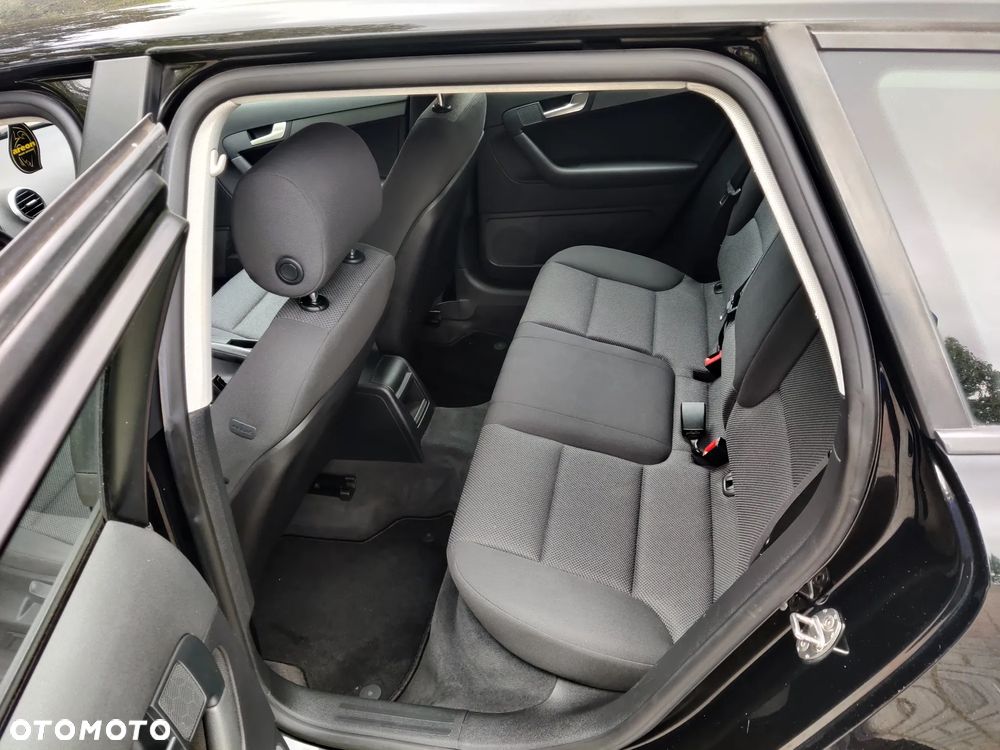 Audi A3 1.9 TDI Ambiente - 22