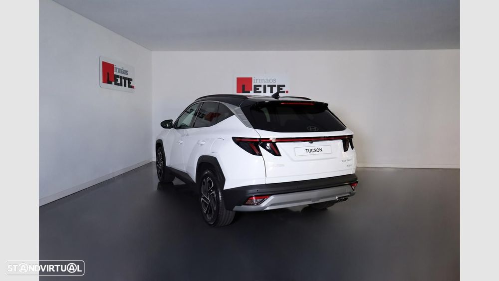 Hyundai Tucson 1.6 T-GDI PHEV e-Vanguard + TT - 24