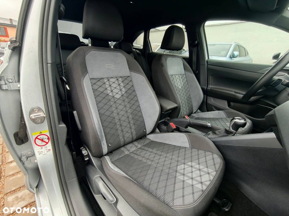 Volkswagen Taigo 1.5 TSI ACT R-Line DSG - 30