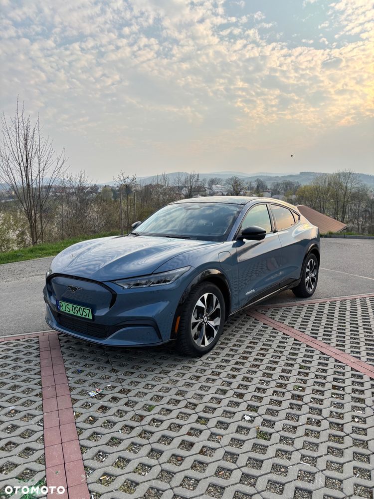 Ford Mustang Mach-E AWD PREMIUM - 1