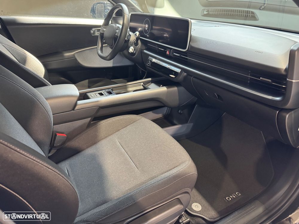 Hyundai Ioniq 6 77 kWh Premium - 22