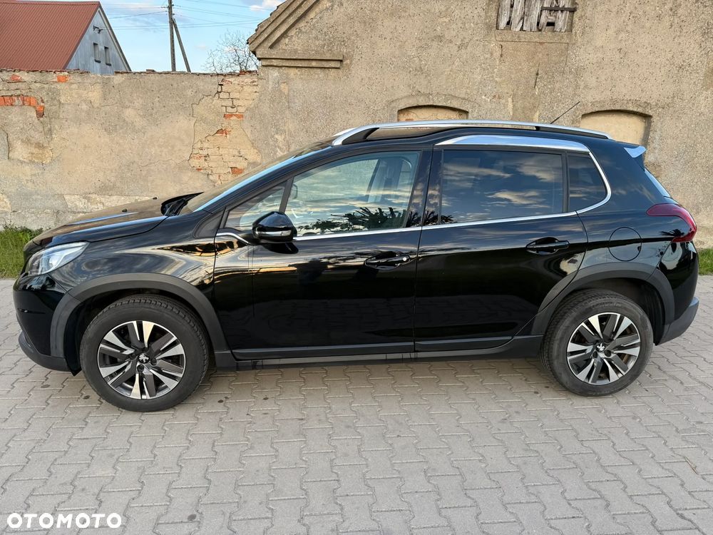Peugeot 2008 1.5 BlueHDi Allure - 2