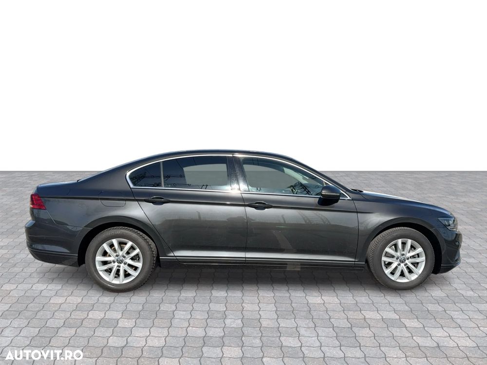 Volkswagen Passat 2.0 TDI DSG Comfortline - 6