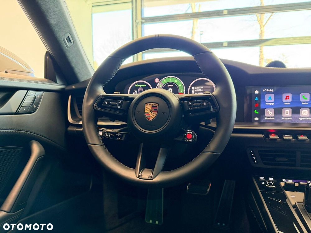 Porsche 911 - 18