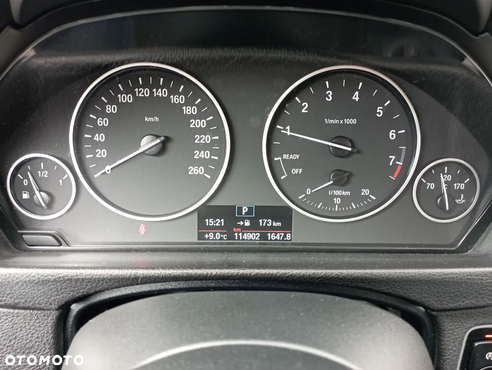 BMW Seria 3 318i - 13