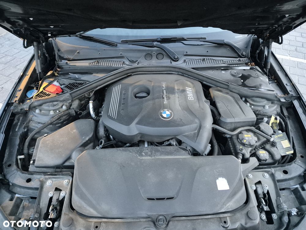 BMW Seria 1 120i GPF Urban Line - 15