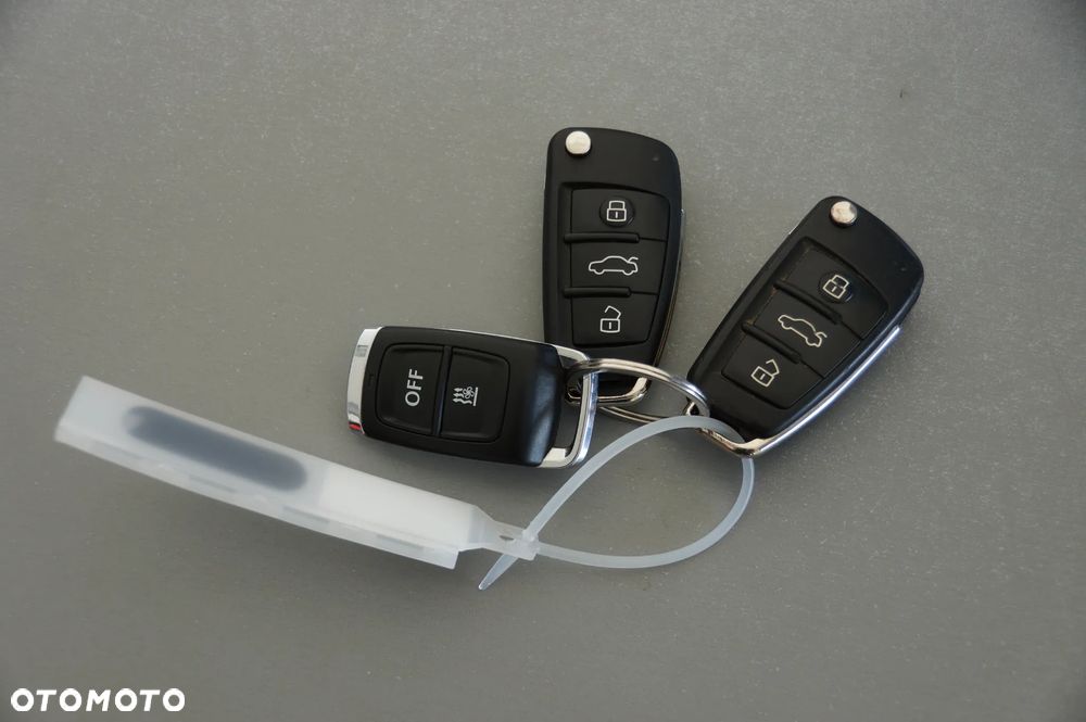 Audi Q3 40 TDI Quattro S tronic advanced - 32