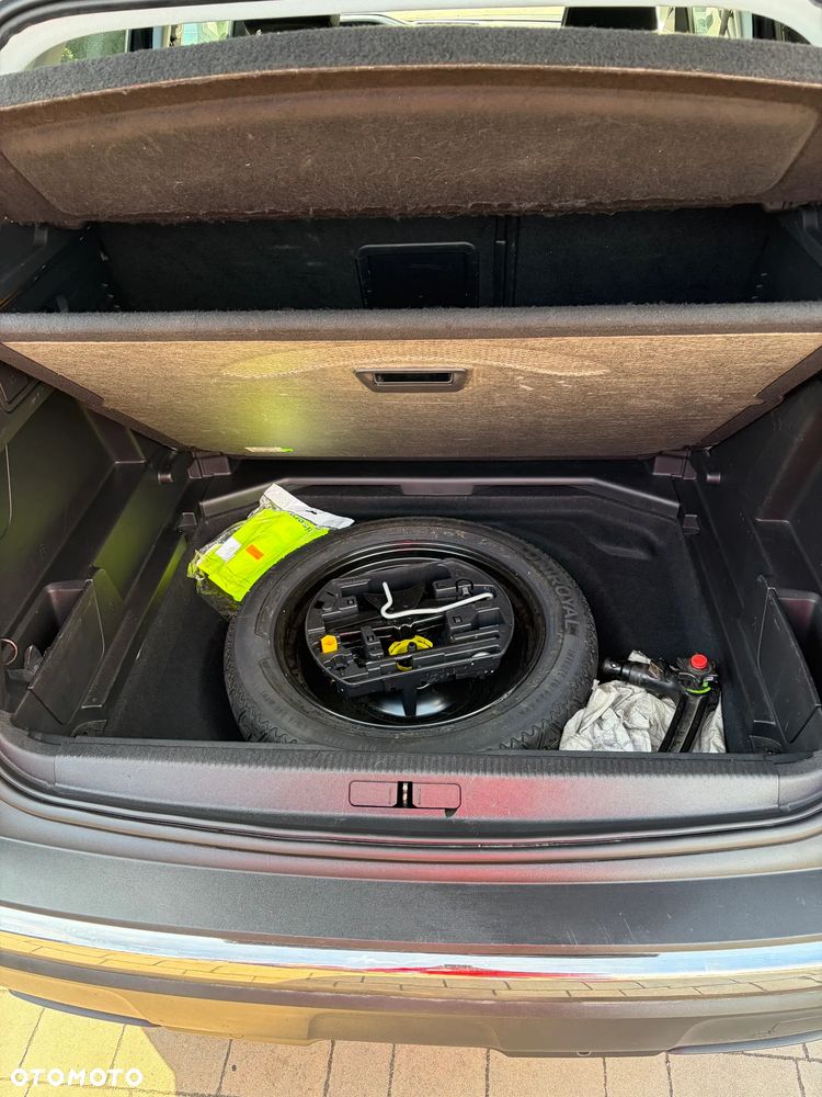 Peugeot 3008 BlueHDi 130 Stop & Start EAT8 Active - 12