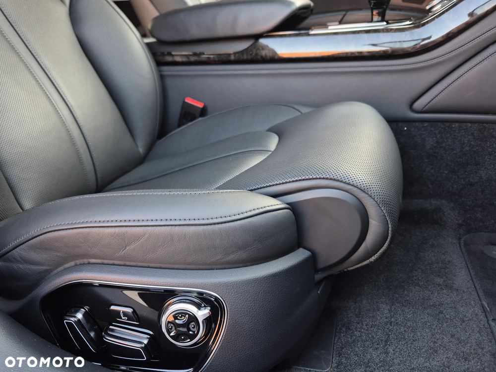 Audi A8 4.2 TDI DPF (clean diesel) quattro tiptronic Lang - 24