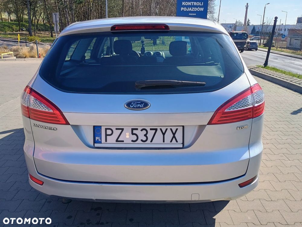 Ford Mondeo 2.0 TDCi Titanium - 5